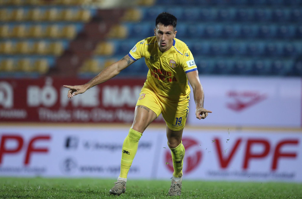 Top 10 cầu thủ ghi bàn nhiều nhất lịch sử V-League: Công Vinh xếp thứ 3