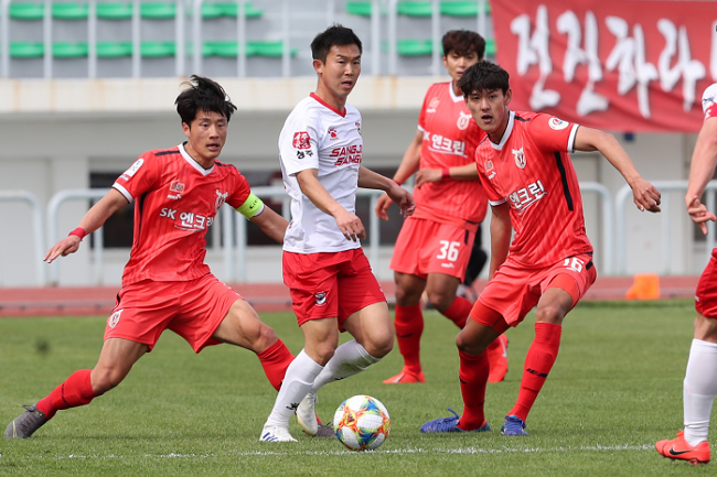 Jeju United vs Seoul E-Land, 11h30 ngày 9/5: Khẳng định đẳng cấp