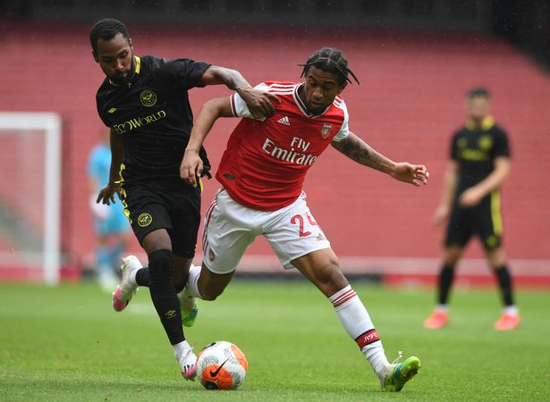 Ozil g&acirc;y thất vọng, Arsenal thua ngược đội hạng nhất Brentford