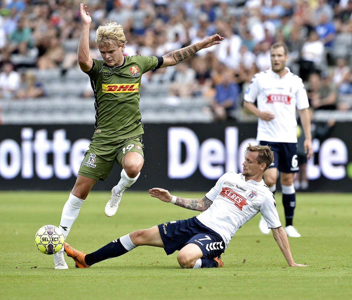 Aarhus vs Nordsjælland, 23h ngày 17/6: Khách đòi nợ
