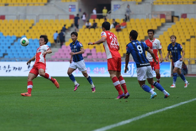 Incheon United vs Busan IPark, 16h00 ngày 21/6: Cuộc chiến nơi đáy bảng