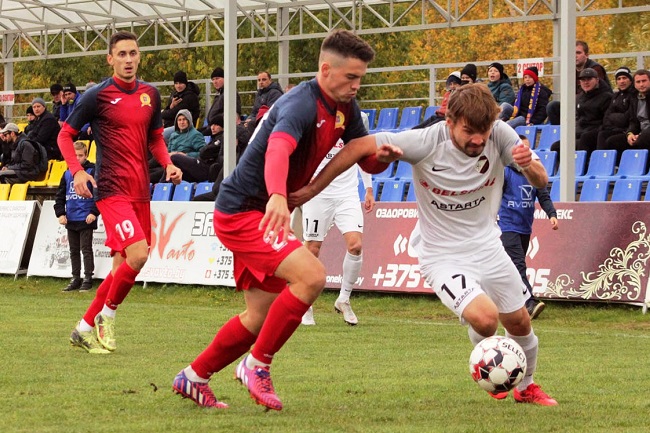 Smolevichy vs Gorodeya, 22h30 ng&agrave;y 5/6: Tận dụng cơ hội