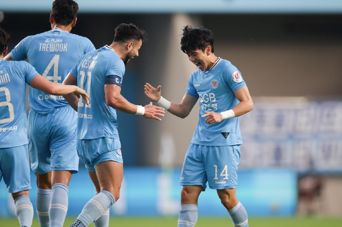 Busan IPark vs Daegu, 18h ng&agrave;y 17/6: Kh&oacute; thắng c&aacute;ch biệt