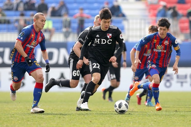 Suwon FC vs Busan IPark, 17h30 ngày 15/7: Khó cho chủ nhà