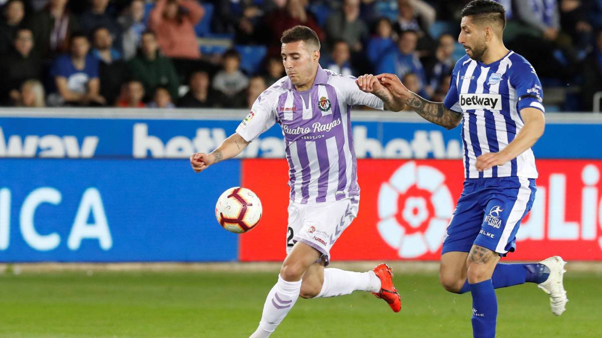 Valladolid vs Alavés (0h30 5/7): Nỗi lo xa nhà