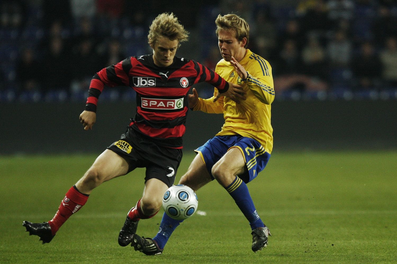 Aalborg vs Kobenhavn, 1h ngày 24/7: Cắt mạch bất thắng