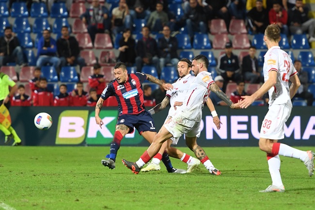 Cremonese vs Spezia, 2h00 ngày 25/7: Điểm tựa sân nhà