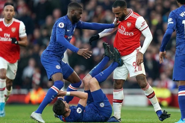 Chelsea vs Arsenal, 23h30 ngày 1/8: Chưa thể đòi nợ