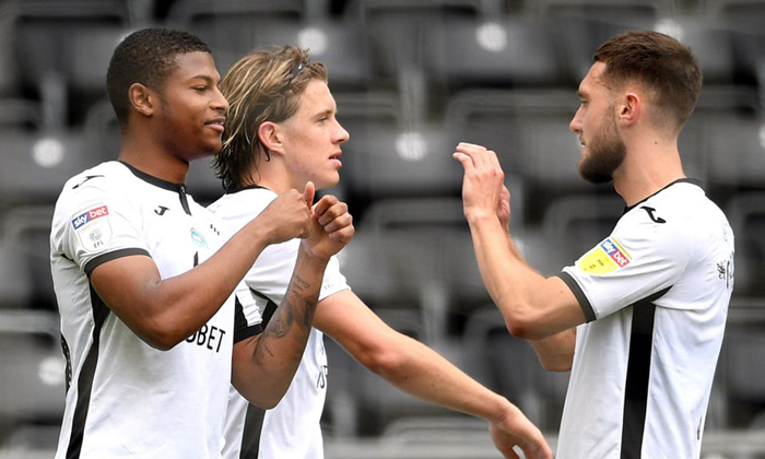 Swansea vs Bristol (21h 18/7): K&eacute;o nhau ở lại Championship?