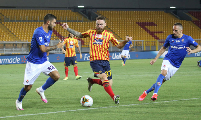 Lecce vs Parma (1h45 3/8): Tạm biệt Serie A?