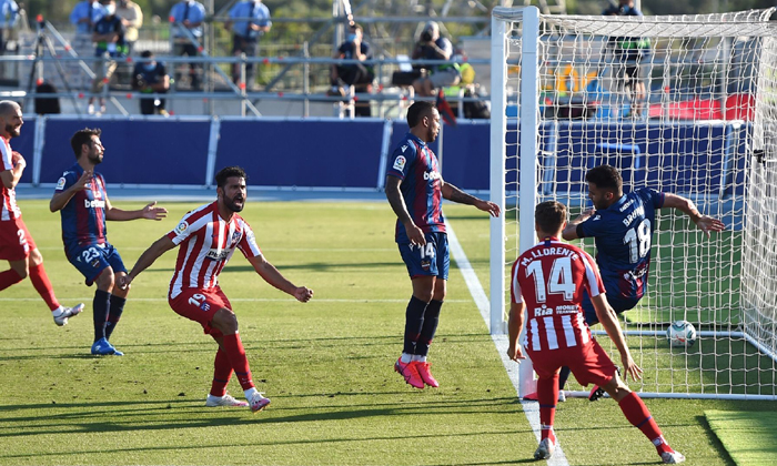 Celta Vigo vs Atletico Madrid (3h 8/7): Tặng trước, đòi sau