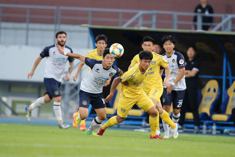 Chungnam Asan vs Suwon, 17h00 ng&agrave;y 21/9: Đ&egrave; bẹp đội cuối bảng