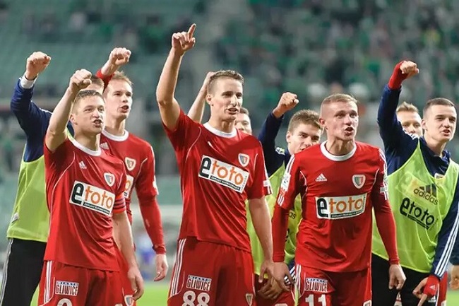 Dinamo Minsk vs Piast Gliwice, 22h00 ngày 27/8: Tự tin trên sân nhà