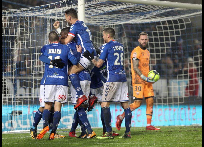 Strasbourg vs Bordeaux (21h00 20/12): Điểm tựa quá khứ