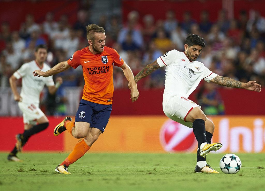 Kobenhavn vs Istanbul Basaksehir (23h55 5/8): Chủ nhường vé?