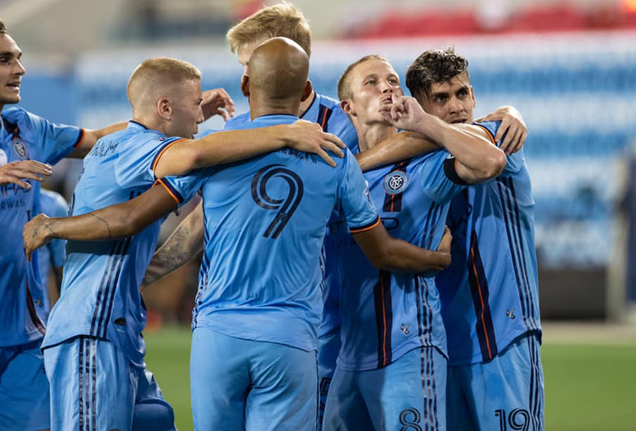 New York City vs Chicago Fire, 6h30 ngày 30/8: Niềm vui nhân đôi?