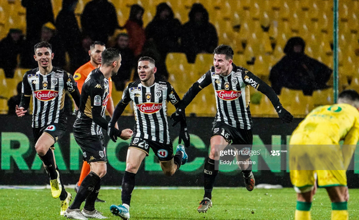 Dijon vs Angers (22h 22/8): Kh&aacute;ch khởi đầu thuận lợi?