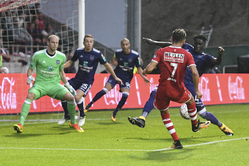 Anderlecht vs Cercle Brugge, 18h30 ngày 13/9: Khó có lần thứ 10