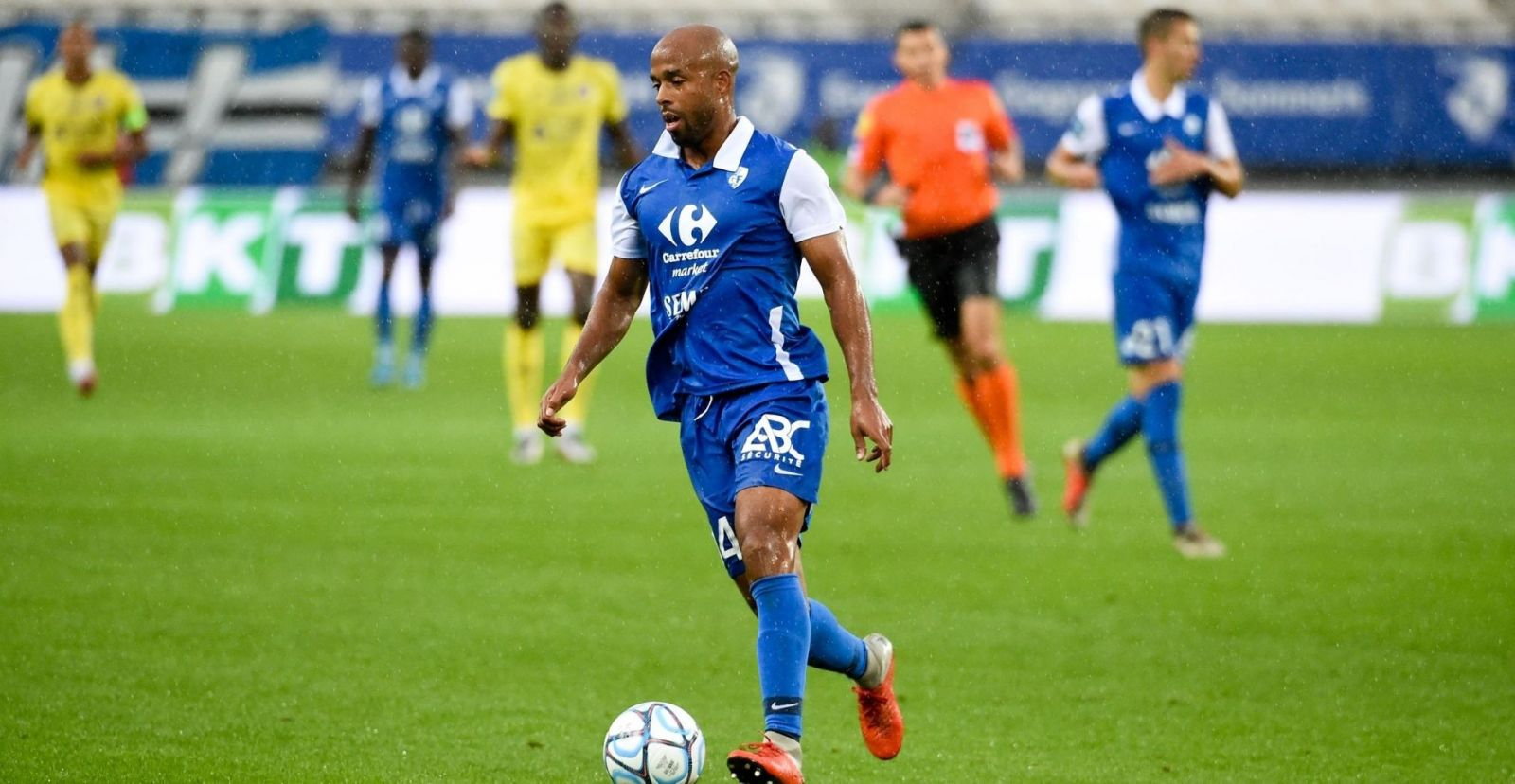 Toulouse vs Sochaux, 2h ngày 15/9: Nỗi buồn khó vơi