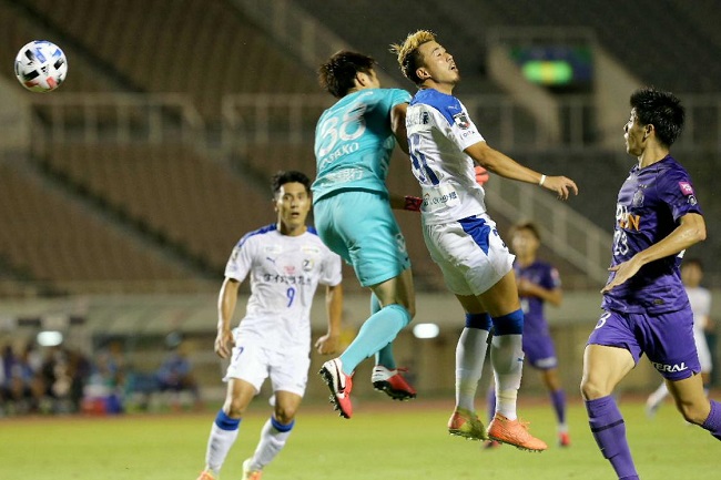 Oita Trinita vs Sanfrecce Hiroshima, 17h00 ngày 23/9: Phong độ đang lên