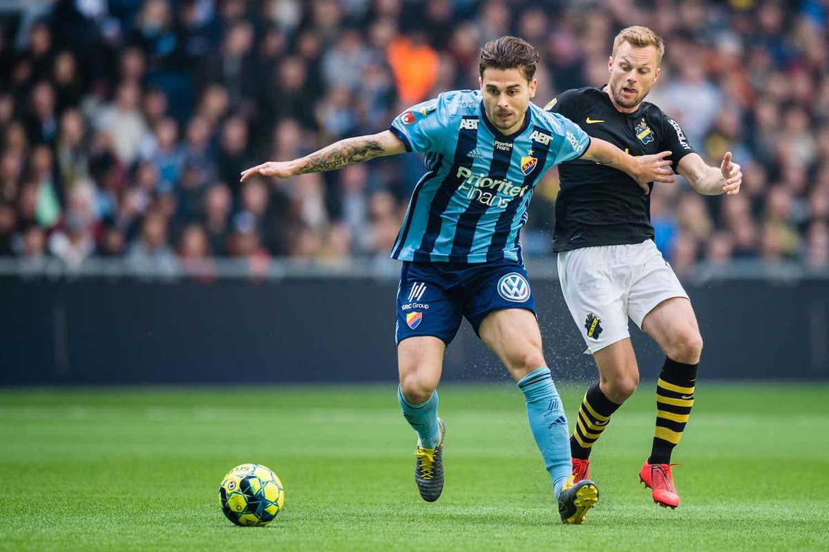 Molde vs Ferencvaros (2h 24/9): Chủ nhà áp đảo