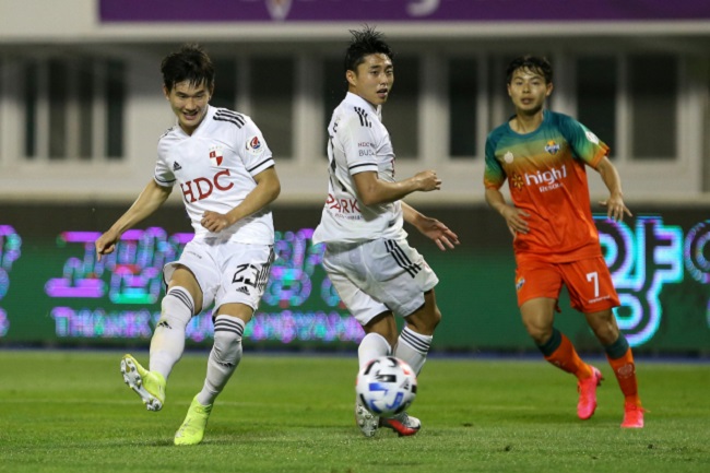 Busan IPark vs Gangwon FC, 12h00 ngày 27/9: Căng thẳng cuộc chiến trụ hạng