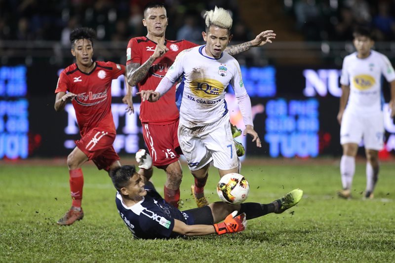 HAGL vs TP.HCM, 17h ngày 1/10: Tâm điểm Công Phượng