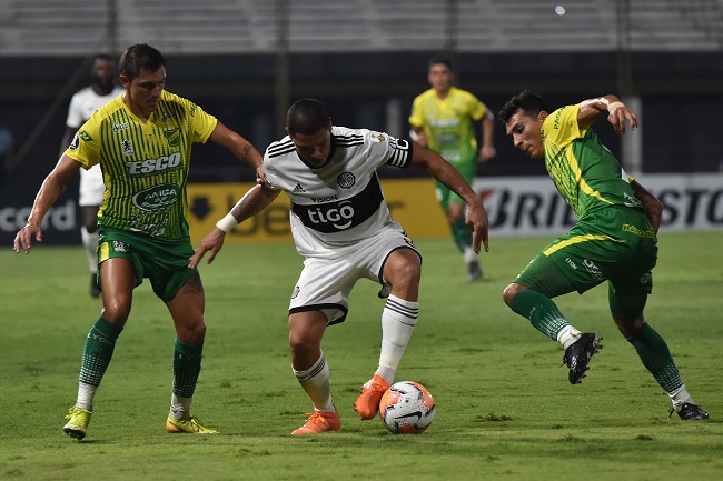 Delfin vs Defensa Y Justicia, 9h00 ng&agrave;y 2/10: Hy vọng mong manh