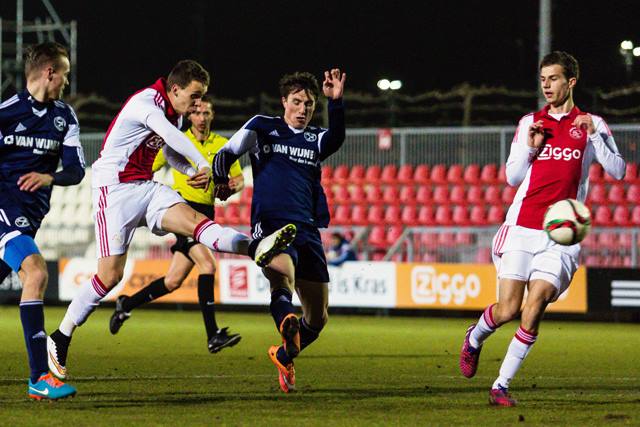 Excelsior vs Almere City, 17h15 ngày 6/9: Nối dài mạch thắng