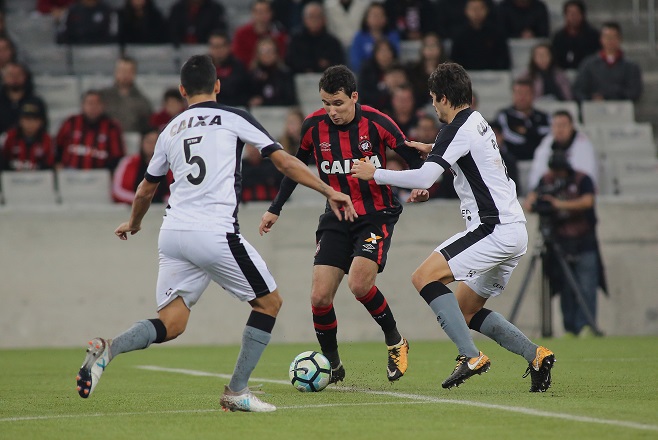 Athletico Paranaense vs Botafogo, 5h30 ngày 10/9: Khách phá dớp