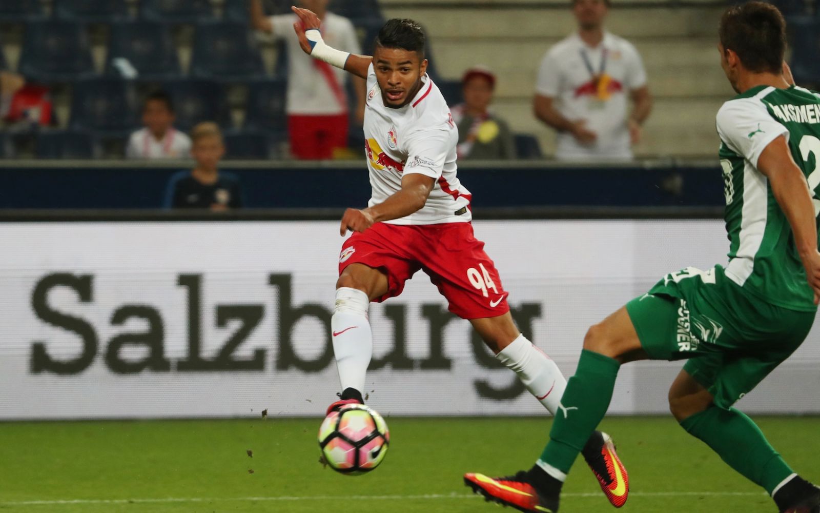 Bregenz vs RB Salzburg, 1h25 ngày 10/9: Một trời một vực