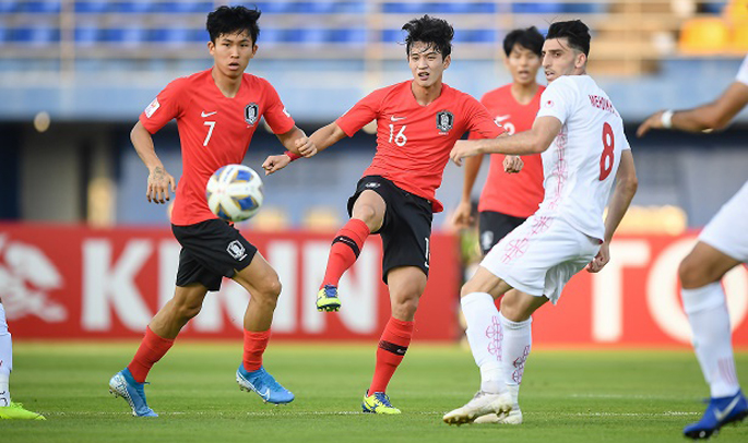 U23 Iran 1-2 U23 Hàn Quốc: Sức mạnh ứng viên vô địch U23 Iran 1-2 U23 Hàn Quốc: Sức mạnh ứng viên vô địch