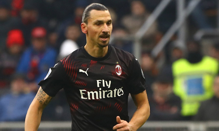 Brescia vs AC Milan (2h45 25/1): ‘Bay’ vào Top 6?