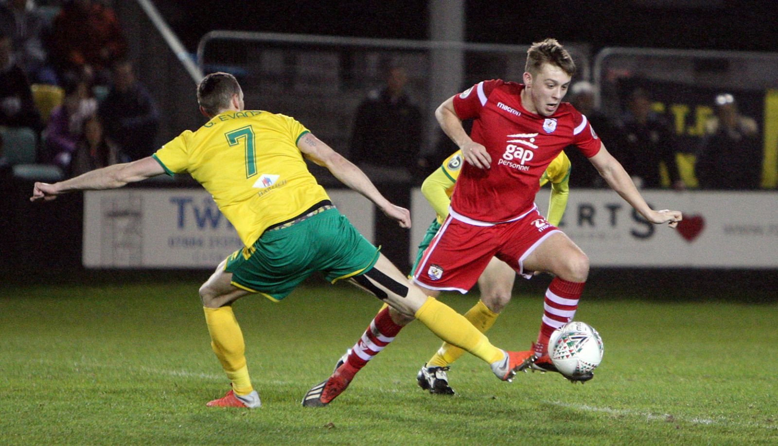 Connahs Quay vs Caernarfon, 01h45 ngày 7/10: Tăng tốc