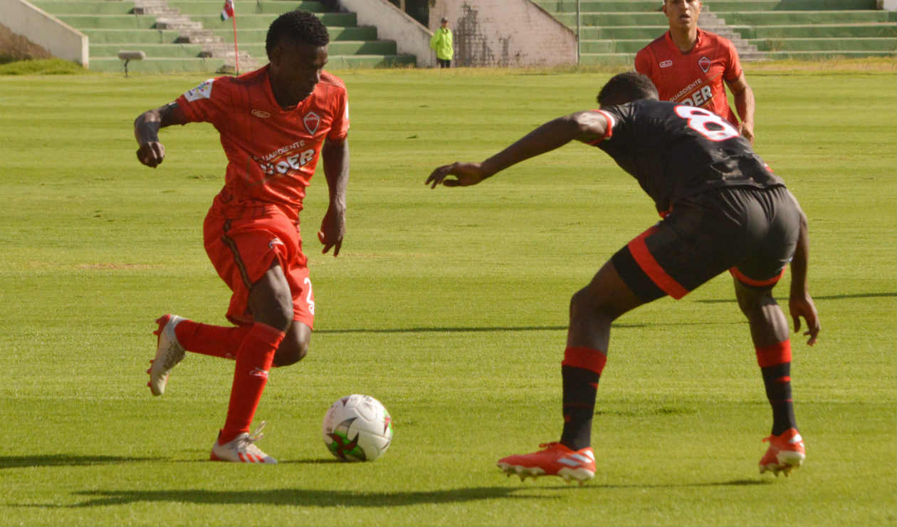 Cucuta Deportivo vs Ind. Santa Fe, 06h05 ng&agrave;y 3/10: S&acirc;n nh&agrave; k&eacute;m vui