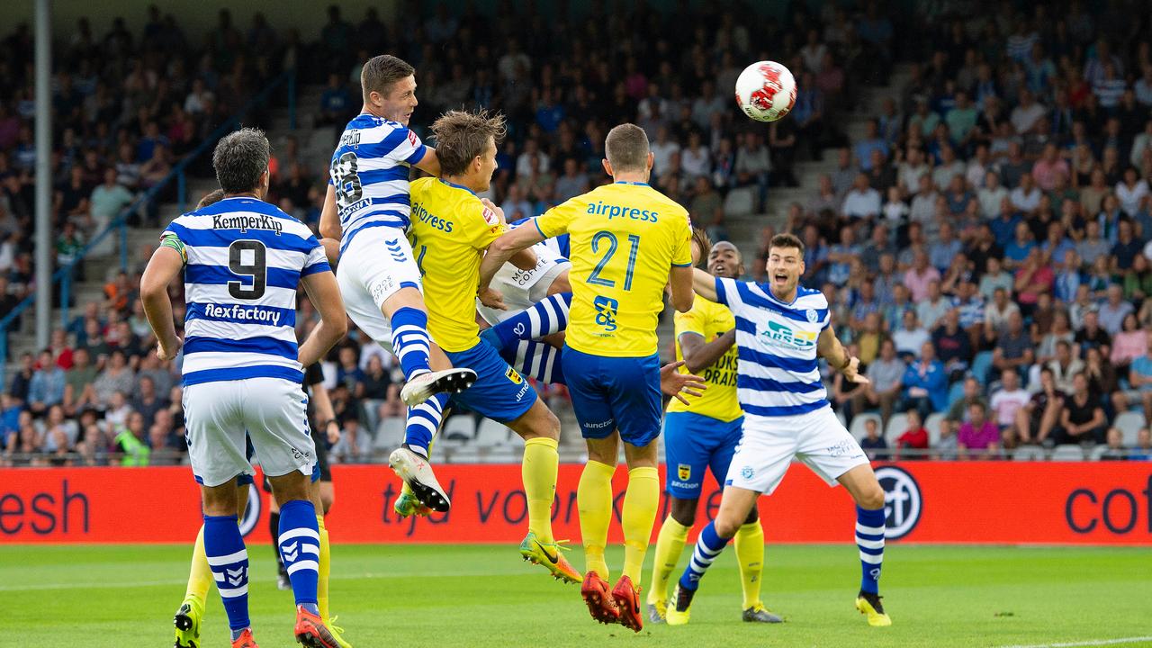 De Graafschap vs Cambuur, 03h00 ngày 20/11: Bứt phá trên đỉnh