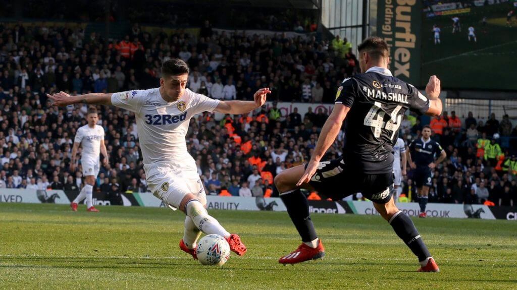 Leeds Utd vs Luton Town, 01h45 ngày 1/7: Tăng tốc