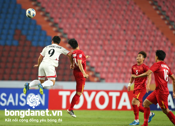 U23 Việt Nam 1-2 U23 Triều Ti&ecirc;n: Tiến Dũng sai lầm, Việt Nam b&eacute;t bảng