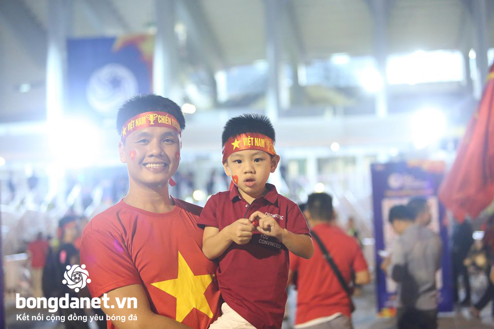 U23 Việt Nam 1-2 U23 Triều Ti&ecirc;n: Tiến Dũng sai lầm, Việt Nam b&eacute;t bảng