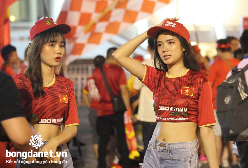 U23 Việt Nam 1-2 U23 Triều Ti&ecirc;n: Tiến Dũng sai lầm, Việt Nam b&eacute;t bảng