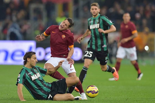 Nhận định Sassuolo vs AS Roma, 2h45 ngày 2/2: Chờ cơn mưa bàn thắng