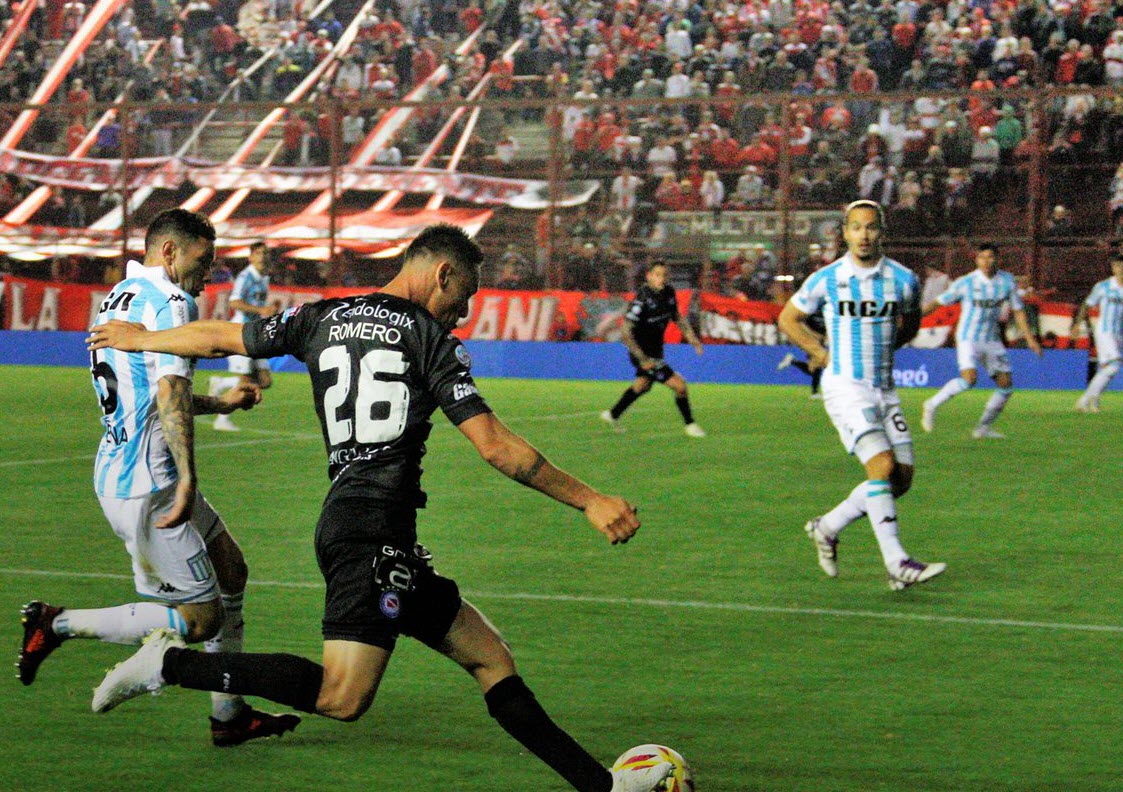 Nhận định Argentinos Juniors vs Racing Club, 7h45 ngày 2/2