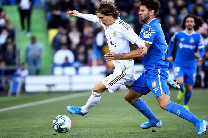 Kết quả Getafe vs Real Madrid, 22h00 ngày 4/1: Tạm chiếm ngôi đầu bảng Kết quả Getafe vs Real Madrid, 22h00 ngày 4/1: Tạm chiếm ngôi đầu bảng