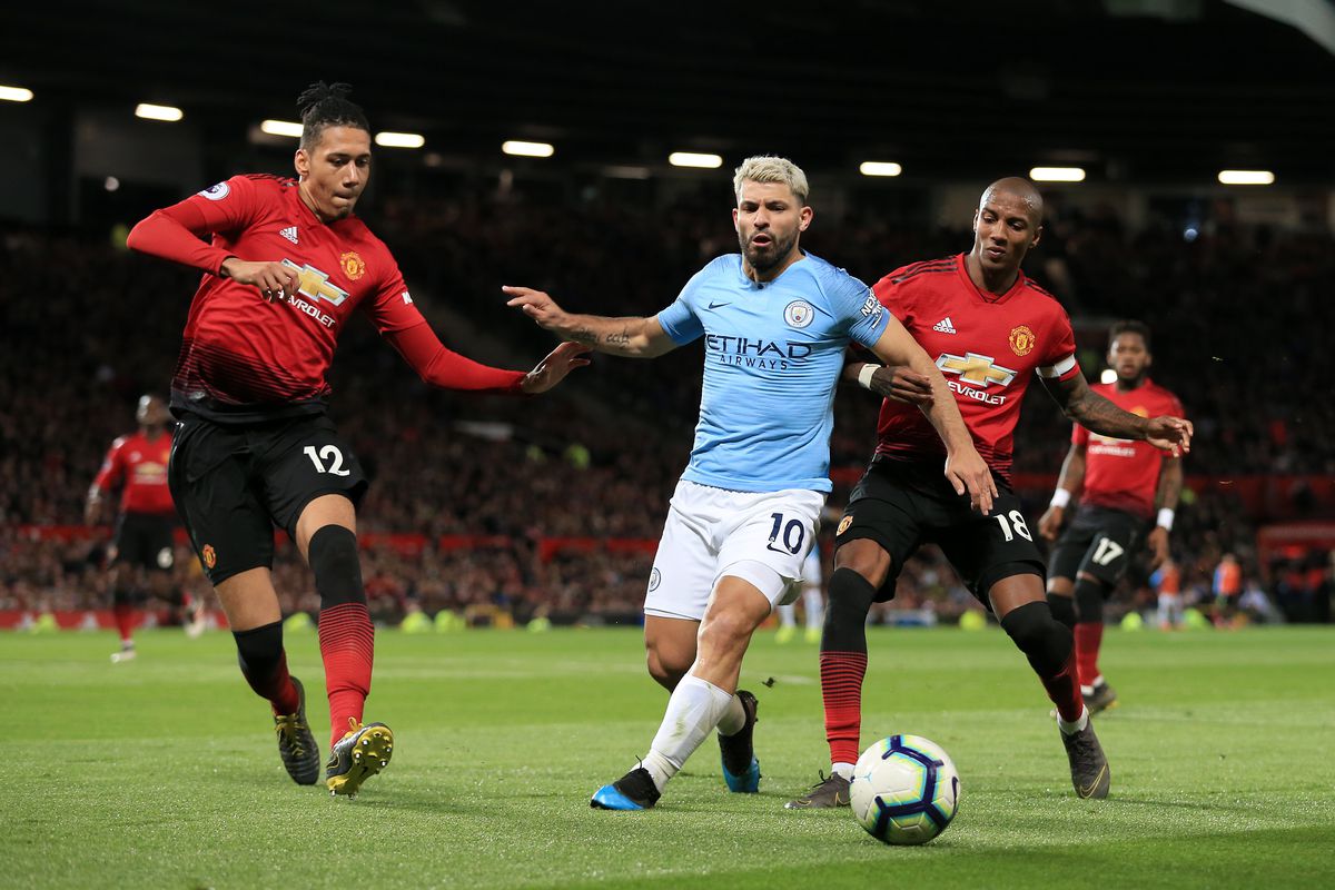 Đội h&igrave;nh dự kiến Manchester United vs Manchester City, 3h00 ng&agrave;y 8/1: Gi&oacute; đổi chiều