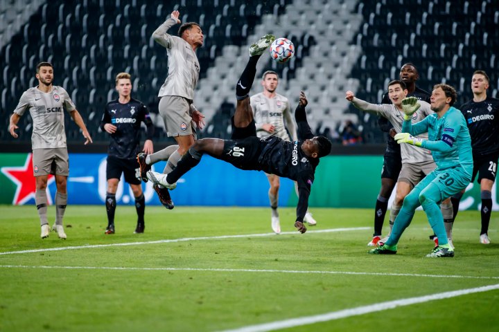 Bielefeld vs Mgladbach (21h30 2/1): Nỗ lực giành điểm