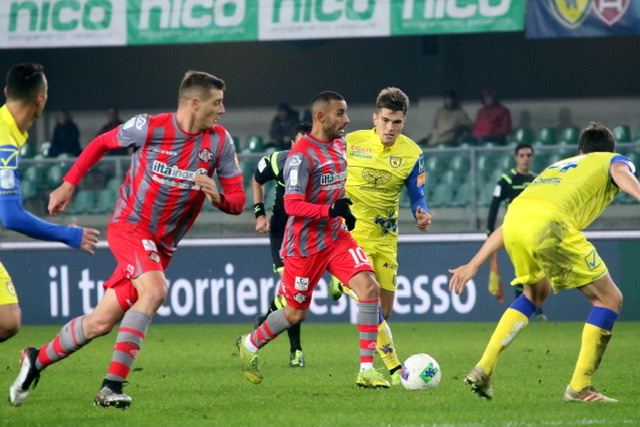 Cremonese vs Chievo, 0h ngày 5/1: Khách khó phá dớp
