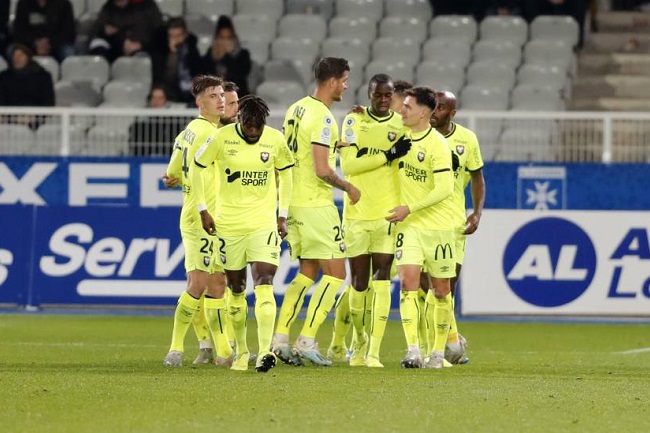 Auxerre vs Caen, 2h00 ngày 6/1: Bám sát tốp đầu