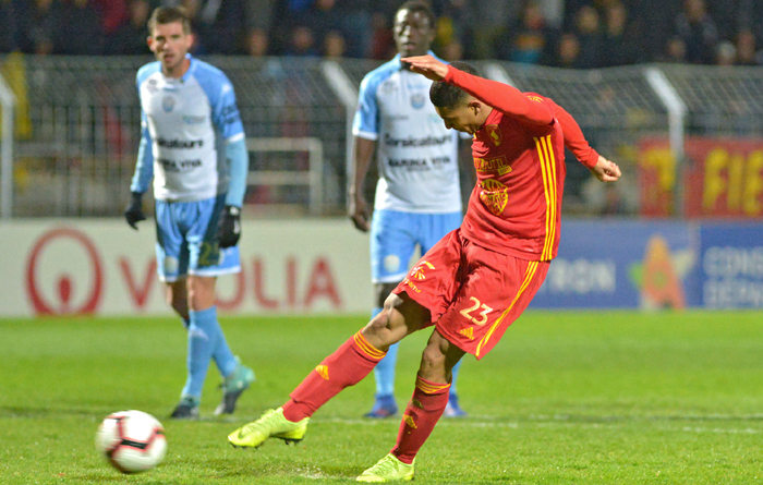 Rodez vs Chamois Niortais, 2h ngày 6/1: Nỗi sợ sân khách