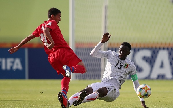 U20 Diriangen vs U20 Real Madriz, 1h00 ngày 19/4: Chạy trốn