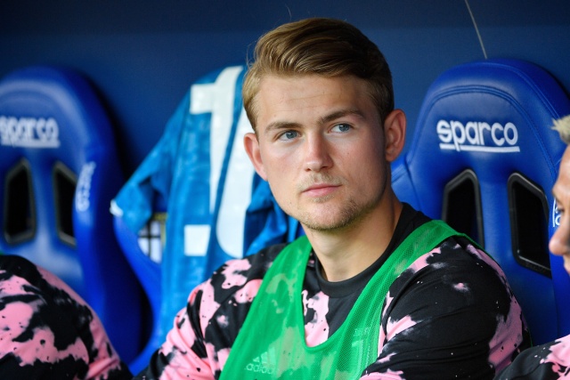 De Ligt khởi đầu chật vật tại Juventus d&ugrave; bom tấn đ&oacute;n về từ Ajax